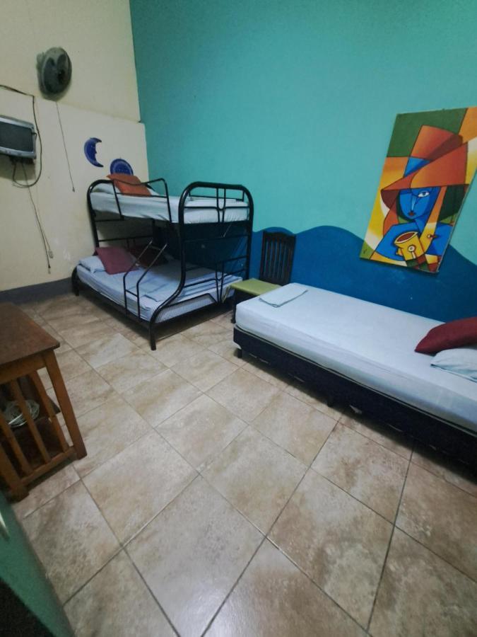 Hostal Mochilas 格拉纳达 客房 照片