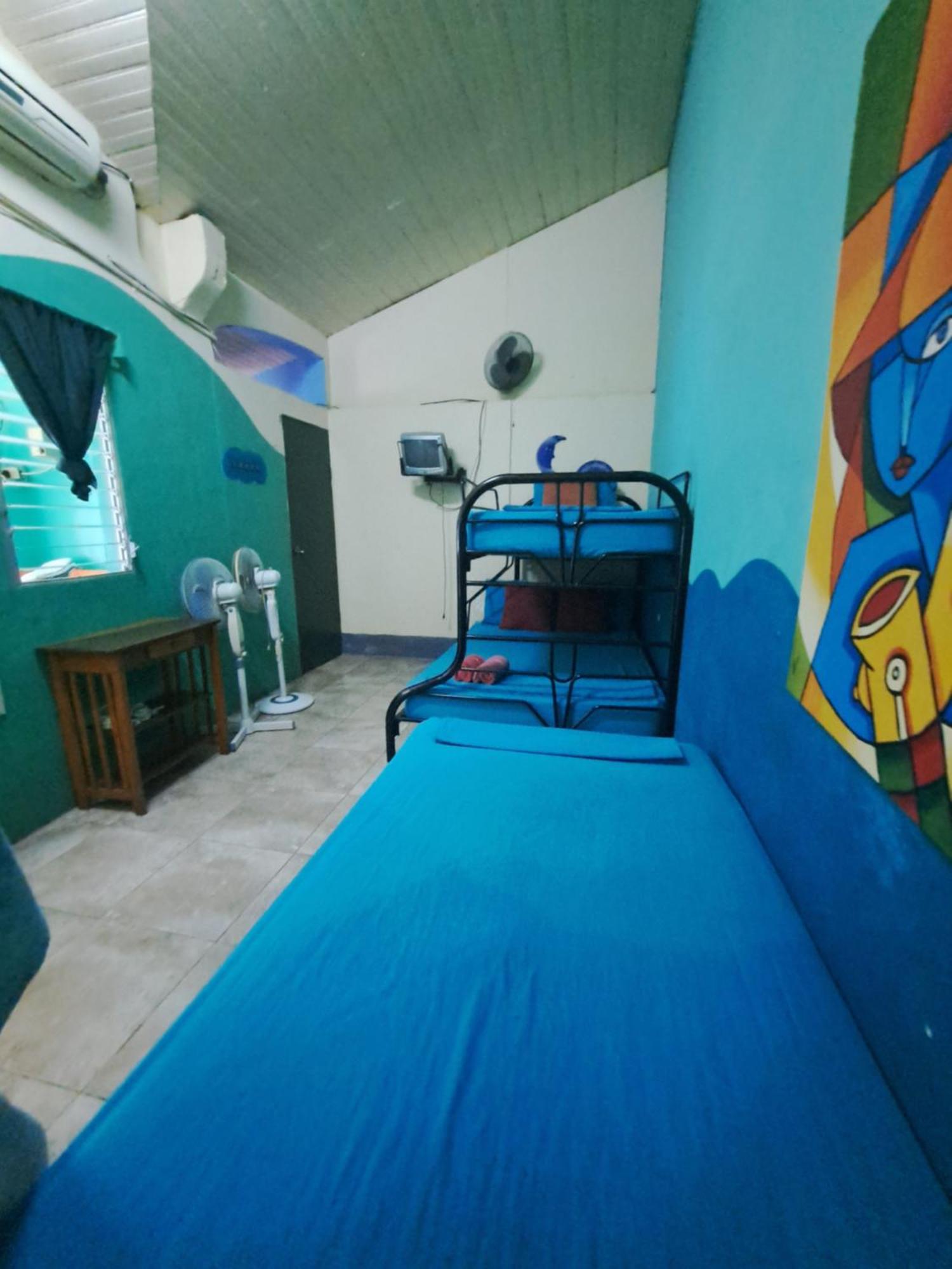 Hostal Mochilas 格拉纳达 客房 照片