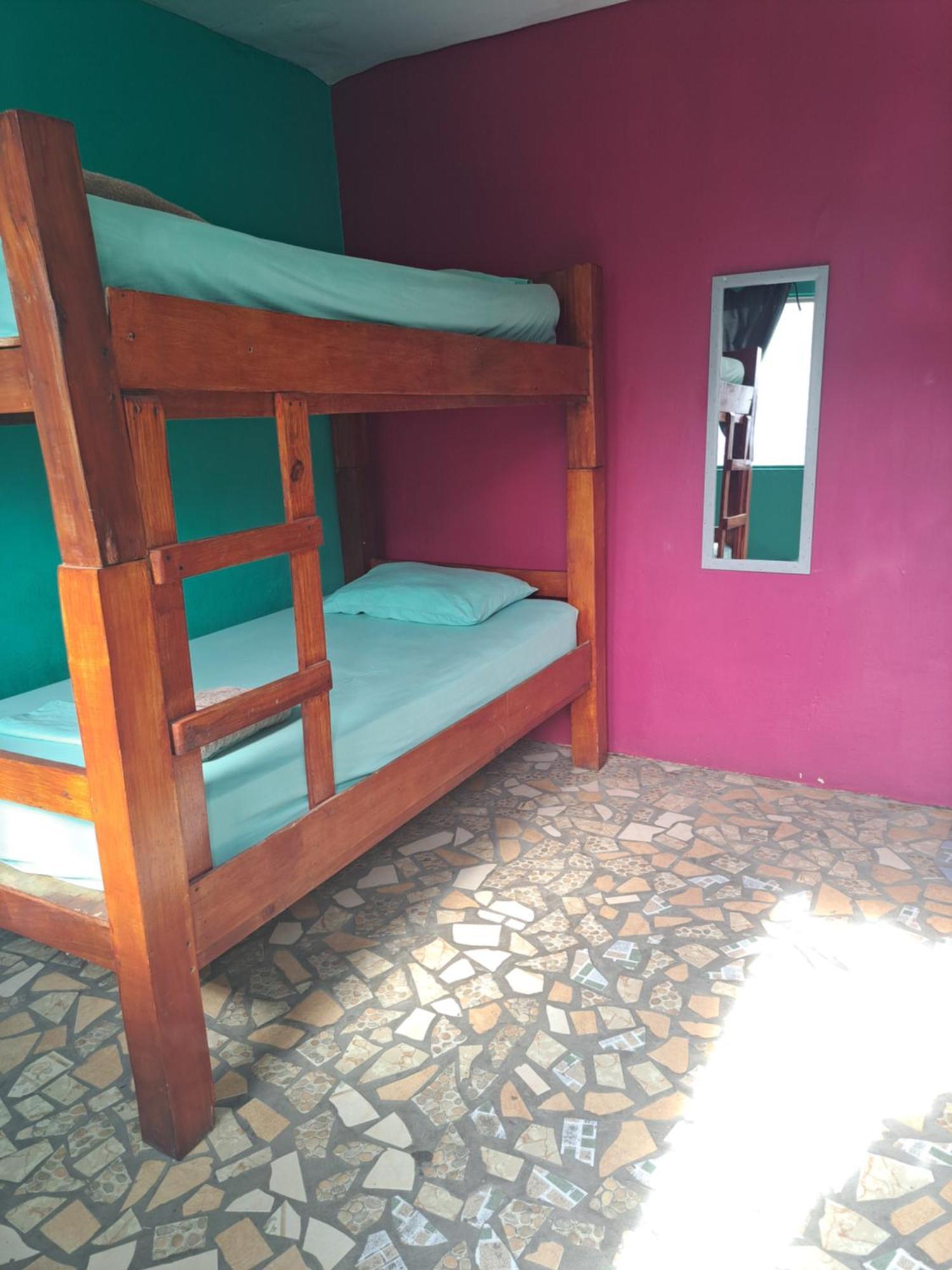 Hostal Mochilas 格拉纳达 客房 照片