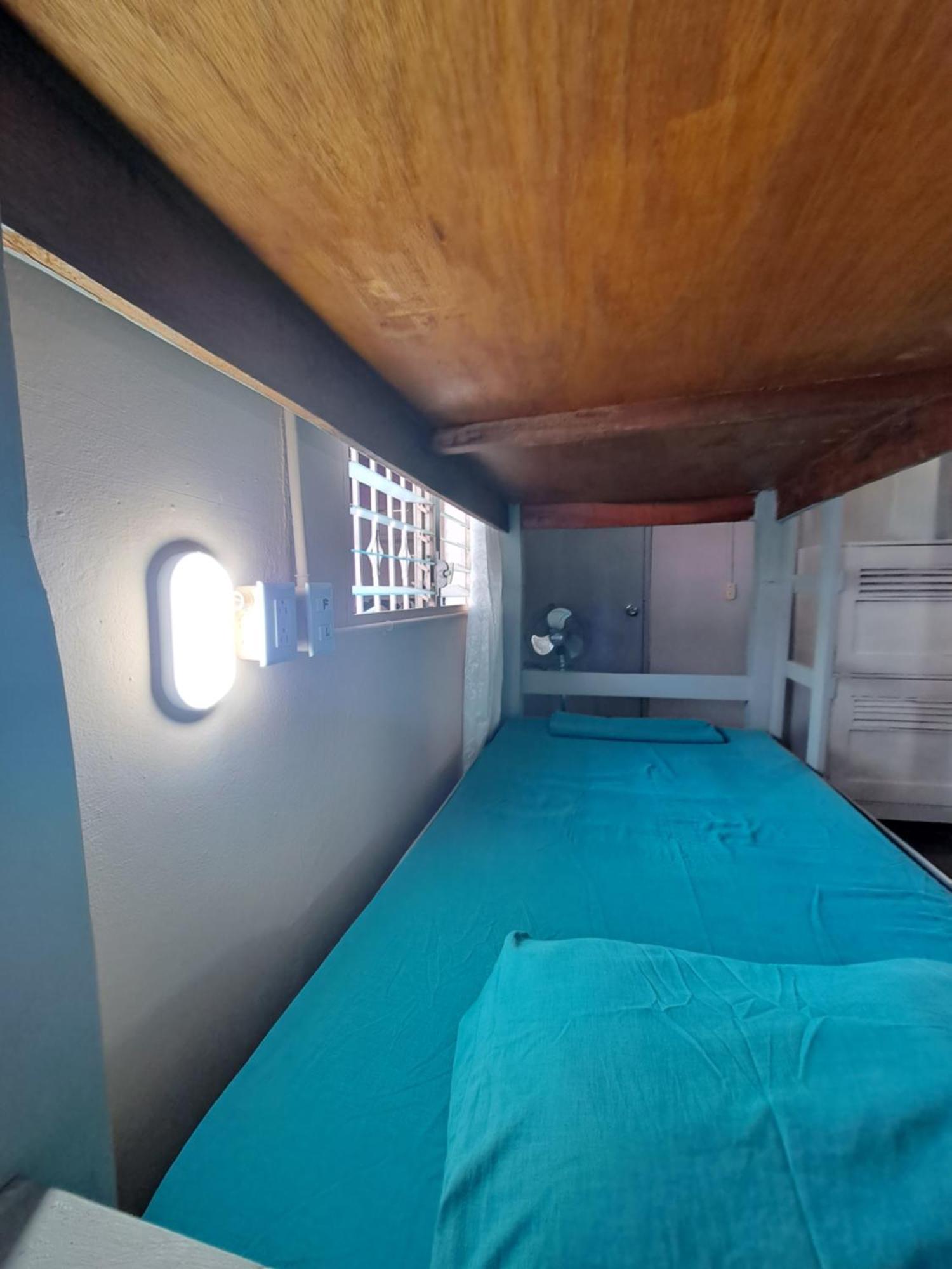 Hostal Mochilas 格拉纳达 客房 照片