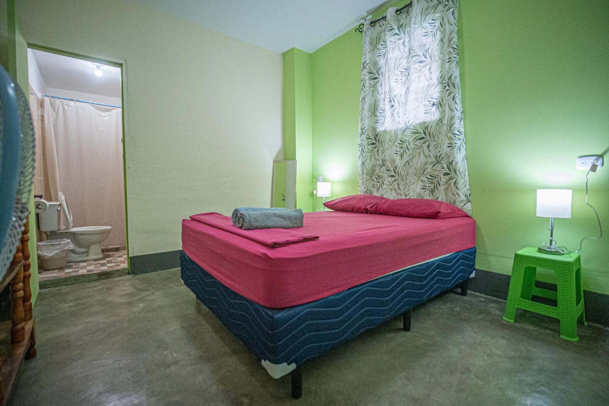 Hostal Mochilas 格拉纳达 客房 照片